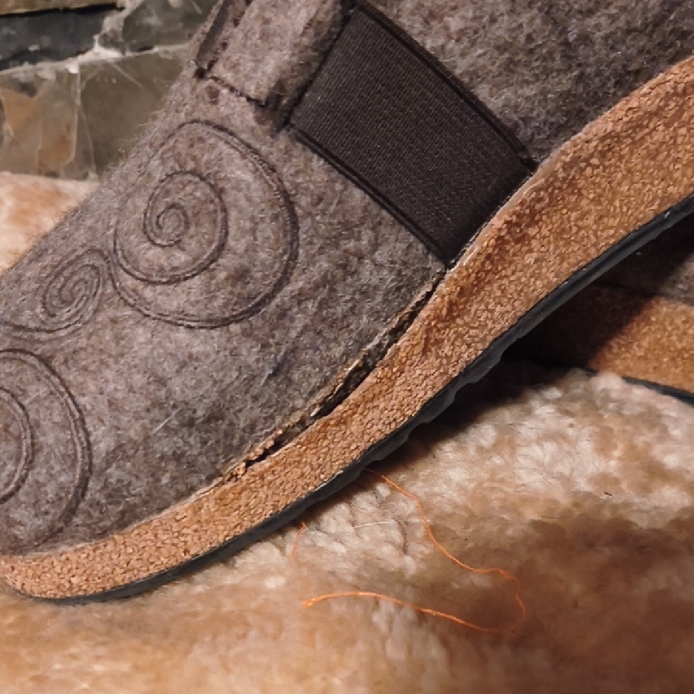 HAFLINGER Brown Wool Mules/Clogs So Comfortable! Classic Indoor/Outdoor Slippers - Picture 5 of 8
